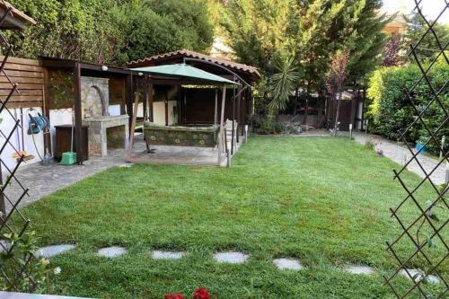 Anixi Apartment | Family-Friendly Apartment in Northern Athens Suburbs