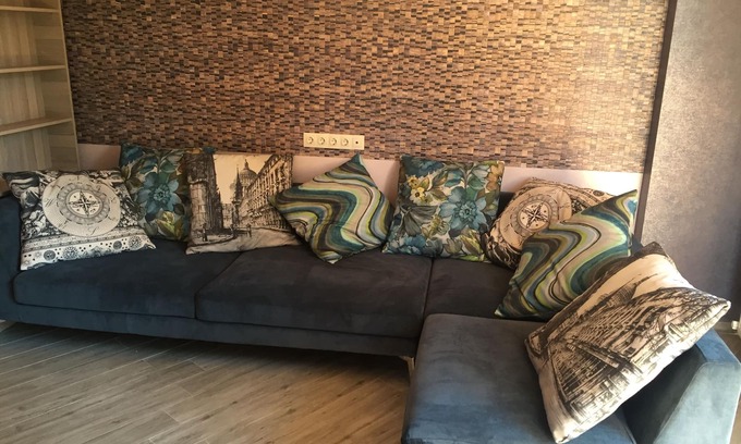 Bakuriani Apartment | Budget-Friendly Retreat: Apartment in the Woods Awaits