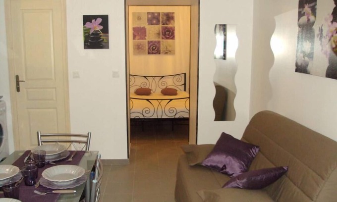 Corte Apartment | Oceanfront Villa Apartment with Kitchen & Family-Friendly Vibe
