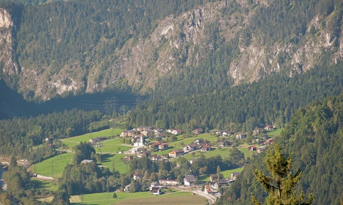 Bartholomaeberg Apartment | Cozy Apartment in Vorarlberg with Balcony and Breakfast