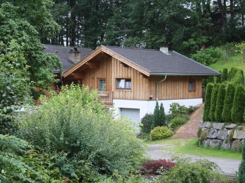 Angerberg Apartment | Ideal Apartment in Piesendorf Walchen Near Ski Slopes