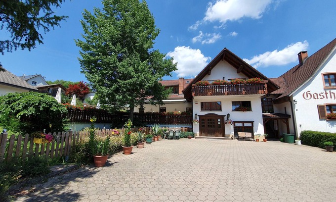 Kleines Wiesental Apartment | Cozy Apartment in Wies: Ideal for Hiking Enthusiasts