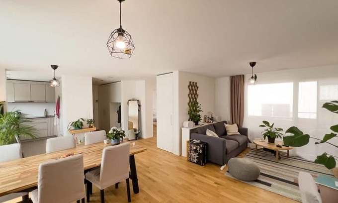 Affoltern Apartment | Apartment in Zurich Affoltern near forest