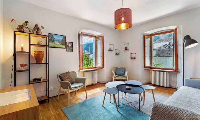 Santa Maria Maggiore Apartment | Mountain View Apartment 'Casa Anna' with Private Terrace