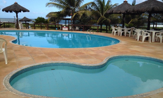 Itacimirim Apartment | Cozy Apartment Itacimirim with Pool & Ocean Views