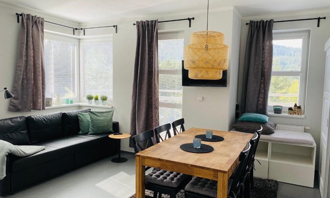 Loucna Pod Klinovcem Apartment | Apartment Klínovec SUN: Family-Friendly Stay with Breakfast