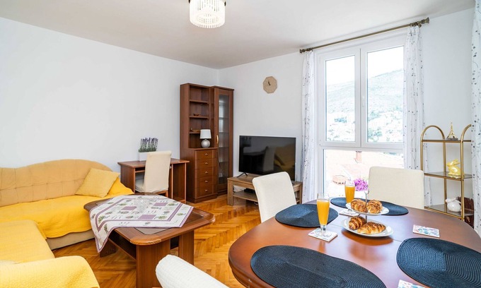 Dubrovnik Apartment | Apartment Klaudia - Two Bedroom Apartment with Balcony