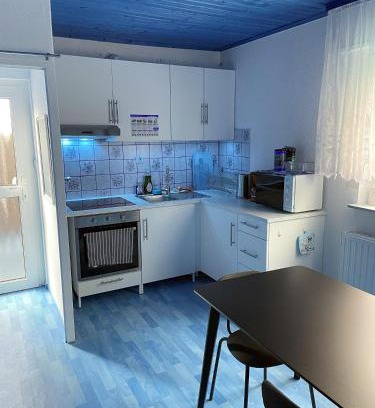 Riegelsberg Apartment | Apartment Klein - alles drin in 45qm, Platz für bis zu 4 Personen plus Hund, egal ob Familie, Kollegen oder Freunde