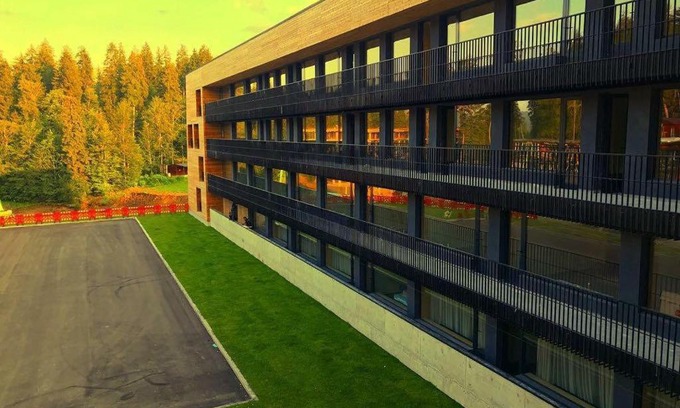 Bakuriani Apartment | Guest Rated: Apartment Kokhta-Mitarbi Resort with Hot Tub