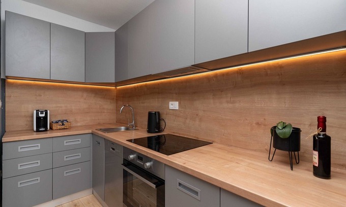 Molunat Apartment | Apartment Konak - Two Bedroom Apartment with Terrace and Sea View