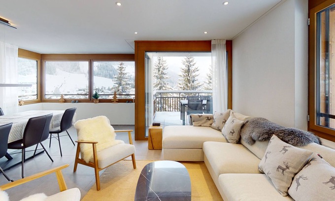 Churwalden Apartment | Family-Friendly Apartment Krone Churwalden with Pool & Spa