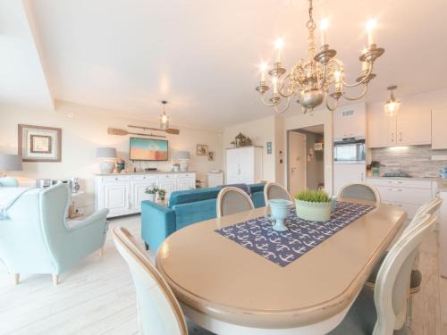 Bredene Apartment | Experience Oceanfront Comfort at Apartment L'Espérance