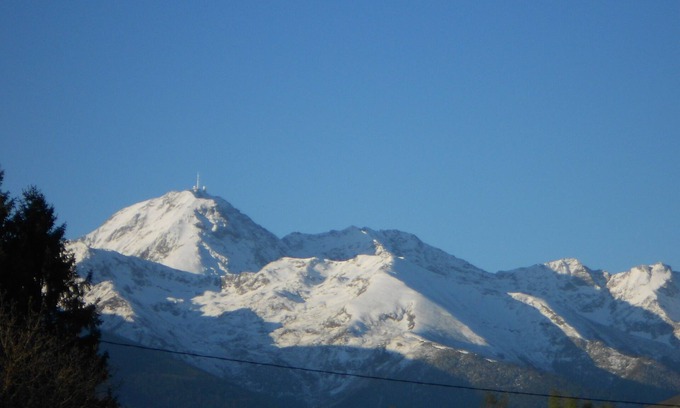 Bagneres-de-Bigorre Apartment | Top-Rated Apartment Le Montaigu with Pool & Lake View