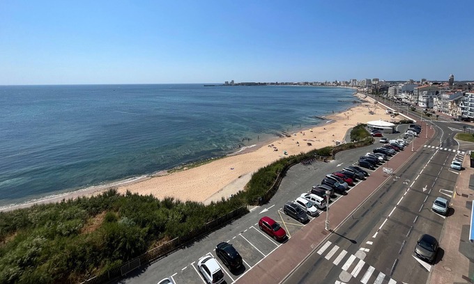 Olonne-sur-Mer Apartment | Cozy Apartment in Les Sables-d'Olonne for 4 Guests