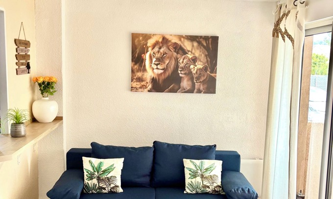 L'Evescat Apartment | Apartment "LA CASA SOL" ☀️ FINE SAND BEACH 1KM 🏝️⛱️🌊