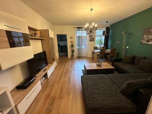 Sud Apartment | Accessible Apartment “La Casa de Papel” with Family-Friendly Amenities