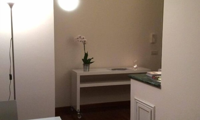 Alba Apartment | Enchanting Apartment in Historic Center with Spa & Hot Tub