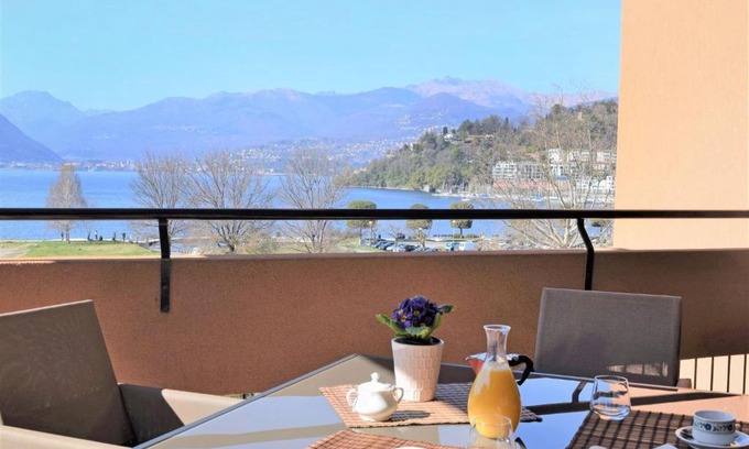 Laveno Apartment | Oceanview Apartment La Perla di Laveno - Guest Rated 9/10
