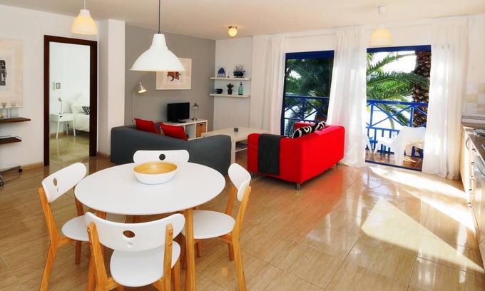 Arrecife Apartment | Inviting Apartment La Raspa with Sea Views and Kitchen