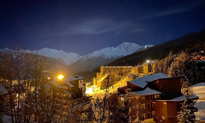 Courchevel Apartment | Prime Apartment La Tania: Ideal for Families Near Slopes