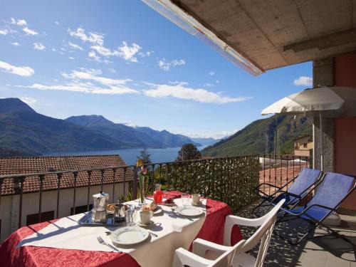 Stazzona Apartment | Pet-Friendly Apartment La Trave: Family-Approved Stay