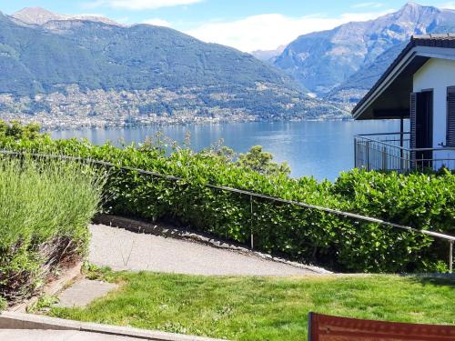 Piazzogna Apartment | Child-Friendly Apartment Lakeview La Marea for Your Getaway