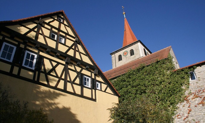 Weissach Apartment | Pet-Friendly Apartment 'Landhaus Refugium' with Wi-Fi