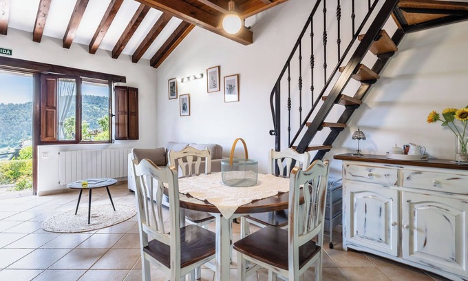 Alfoz de Lloredo House | Sea View Retreat: Apartment 'Las Candelas' with Terrace