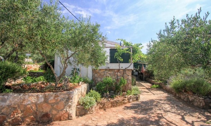 Pokrivenik Apartment | Oceanfront Apartment Lavender - Guest Rated 9/10