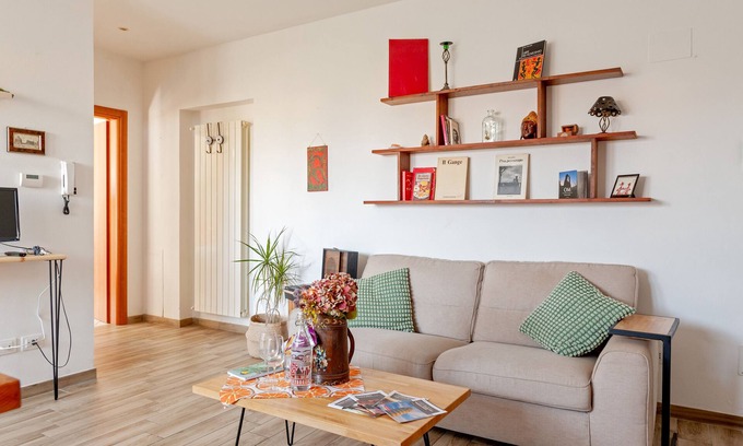 Pisa Apartment | Cozy Apartment 'Le 7 Calle' with Garden & Free Wi-Fi