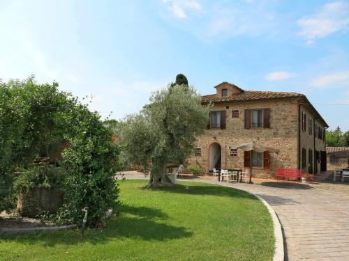 Peccioli Apartment | Top-Rated Apartment Le Palaie - 'Mangiatoia' with Pool