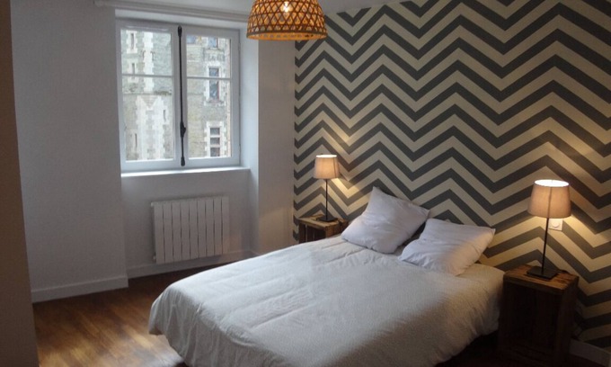Josselin Apartment | Rated 9.8: Cozy Apartment "Le Saint-Nicolas" with Kitchen