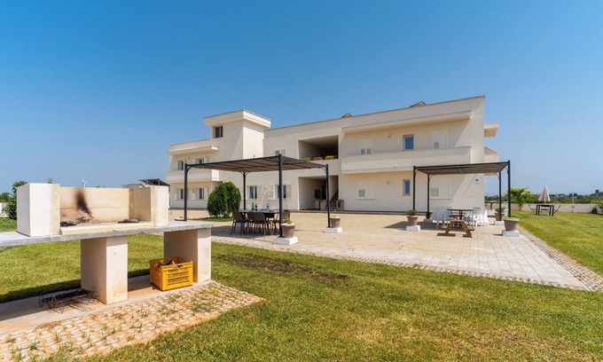 Galatone Apartment | Discover Apartment 'Le Scuderie 8' with Pool & Ocean Views