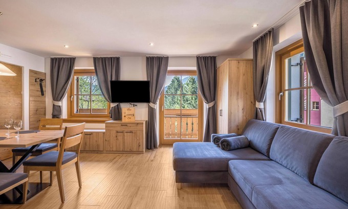 Valles Apartment | Cozy 'Lechnerhof Fane Alm' with Mountain Views & Garden