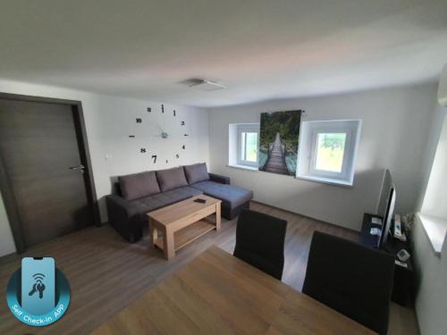 Tolmin Apartment | Family-Friendly Apartment Ledince with High Guest Ratings