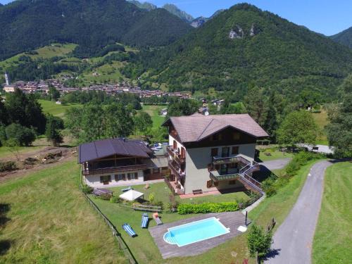 Ledro Apartment | Pet-Friendly Apartment Lembondel-1 with Pool & High Ratings