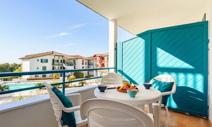 Arcangues Apartment | Pet-Friendly Retreat at Les Terrasses d'Arcangues-5
