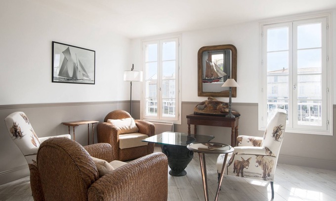 Saint-Martin-de-Re Apartment | Cozy Holiday Apartment L'ILOT in Saint Martin de Ré