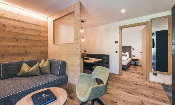 Casateia Apartment | Experience "Lichtung Woldererhof Waldluft" with Sauna & Views