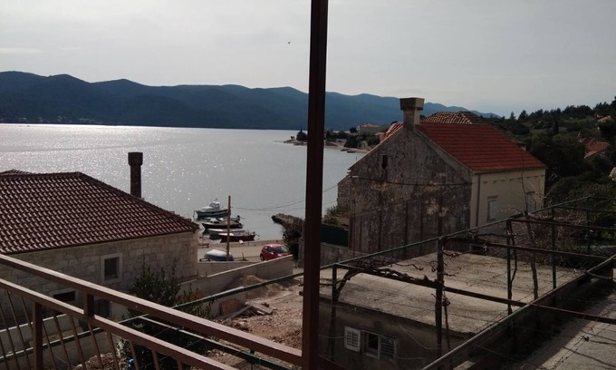 Kuciste Apartment | Top-Rated Apartment Ljilja with Ocean View in Kuciste