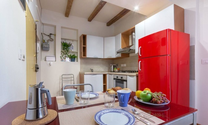 Historic Center Apartment | Convenient Broccaindosso Apartment Near S. Orsola Hospital