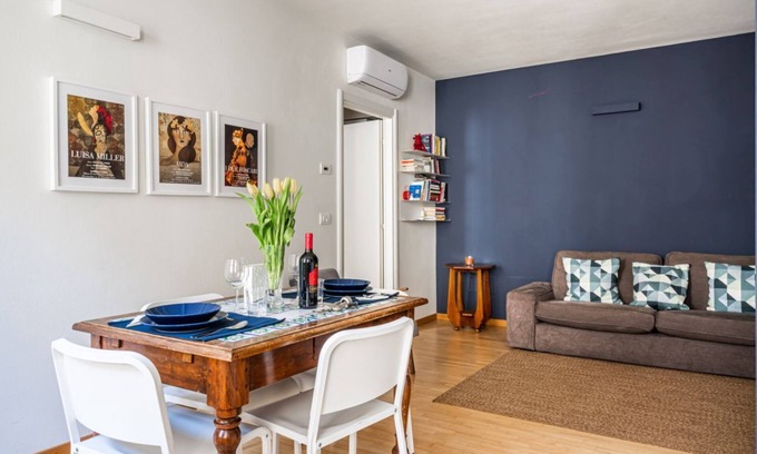 Oltretorrente Apartment | Inviting Officina7 Medium Apartment with Breakfast Included