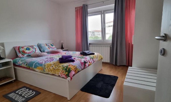 Izola Apartment | Ocean View Apartment Lucky 7 - Guest Rated 10/10 Stay