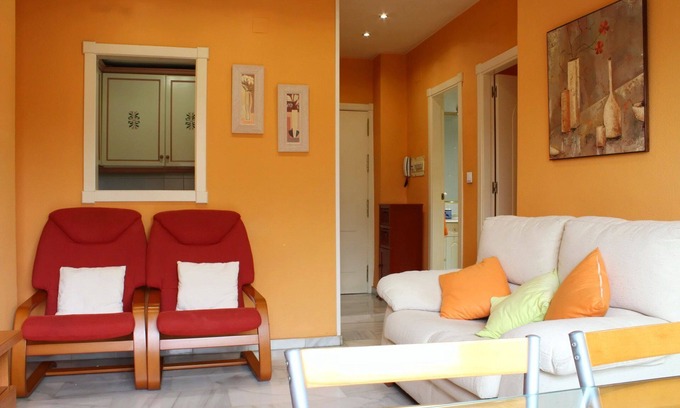 Cenes de la Vega Apartment | Apartment 'Luminoso Y Acogedor' with Mountain View, Wi-Fi and Air Conditioning