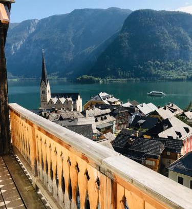 Hallstatt Apartment | Oceanfront Apartment Müllerstiege with Exceptional Ratings
