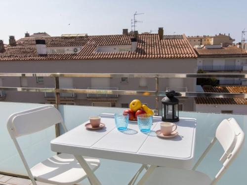 Sant Antoni de Calonge Apartment | Family-Friendly Retreat: Apartment Catalunya by Interhome
