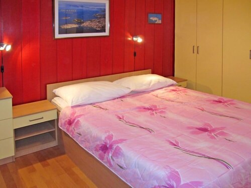 Primosten Apartment | Ideal Apartment Mali Ive in Primosten for 6 Guests