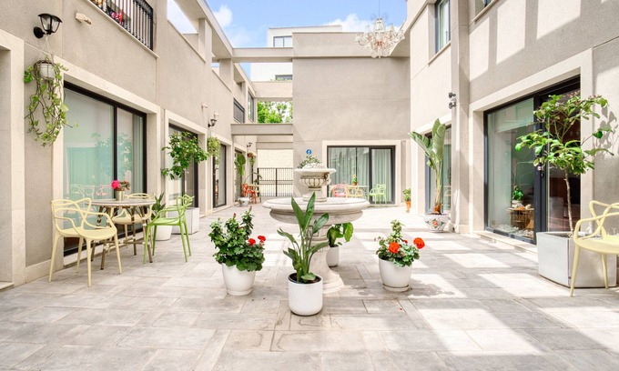 Cabo de las Huertas Apartment | Cozy Apartment 'Mar 15' with Ocean View & Pet Friendly