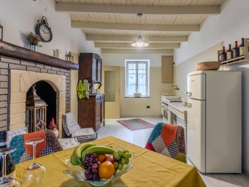 Colico Apartment | Apartment Mara by Interhome