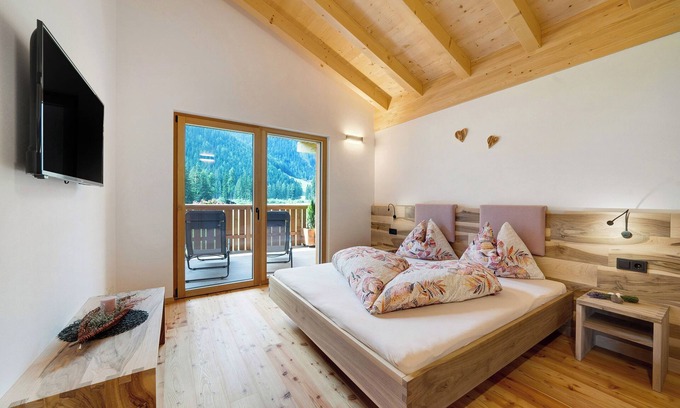 Ultimo Apartment | Relaxing Apartment "Masi Lavendel" with Lake View & Balcony